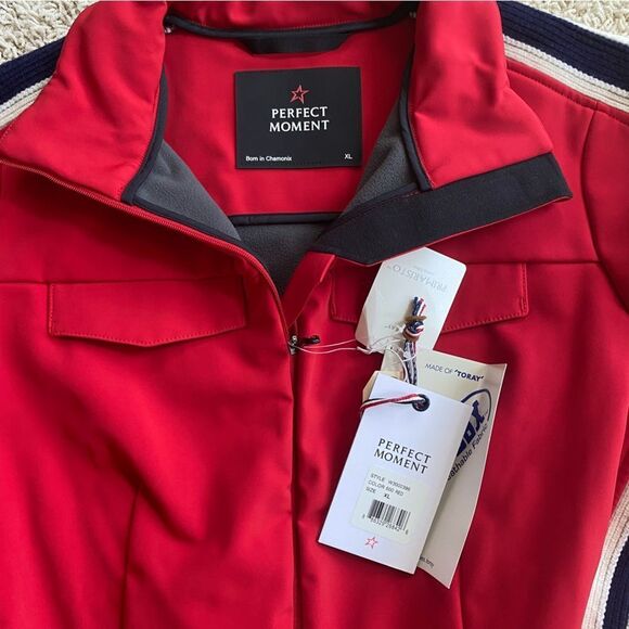 Perfect Moment Waterproof Crystal Ski Suit Red Stripe NWT Size X-Large - Picture 3 of 5